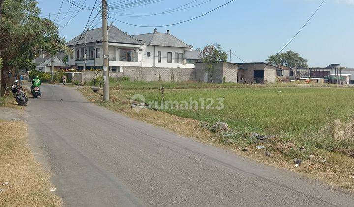 Land: 6000 M2 (60 are) super rare river los ready to build on Lima Pererenan beach Bali  1