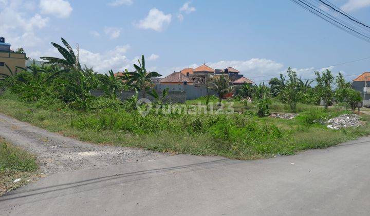 Land: 160 M2 (1.6 Are) Super Rare Ready to Build in Munggu Bali 1