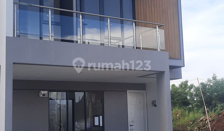 Ready-to-Live House Ready-to-Live House