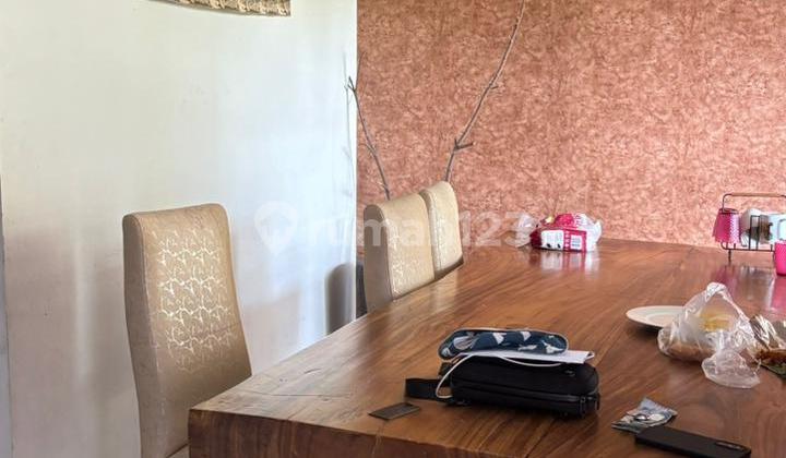 Dua Rumah Taman Luas Harga Murah 2