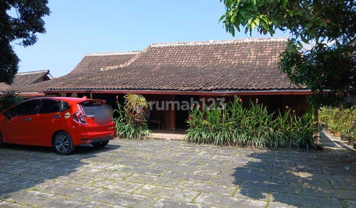 HomeStay Antik Kuno full furnish dijual seusahanya Ruang Usaha 1