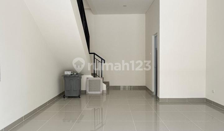 3-Storey Ruko Sorrento Grande Gading Serpong. 2 Side-by-Side Units, Available for Individual Rent 2