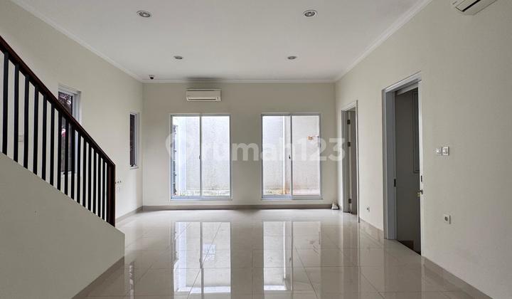 Dijual/Disewa Rumah Hook 2 Lantai Gading Serpong, Lokasi Strategis 2