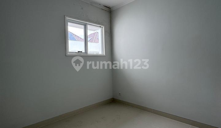 Dijual Rumah Bagus Pasadena Residence Premium 8x18 Gading Serpong 2