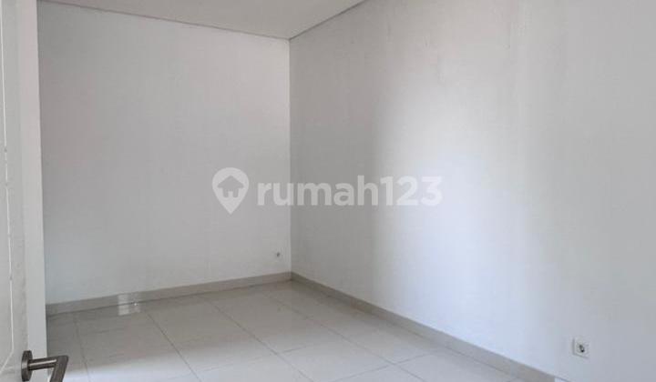 2-Storey House in New Samara Village, Gading Serpong. Near Aniva Culinary Center Shophouses. 2