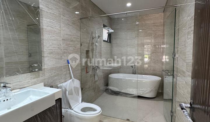 For Sale: Kanade Cluster, Premium & Private Area, The Zora, BSD City. 2