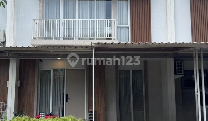 2-Story House in Nara Village Gading Serpong. Fully Furnished and Fully Renovated