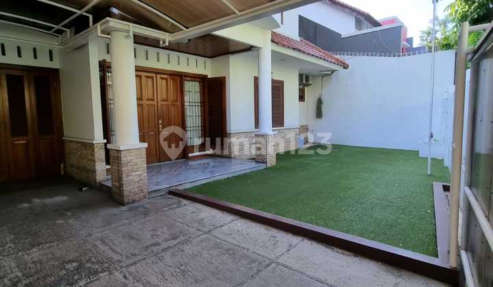 Dijual Rumah 2 Lantai Di Tebet, Jakarta Selatan. Fully Furnished!