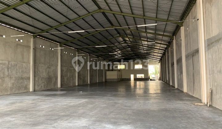 Barata Gamping Large Warehouse