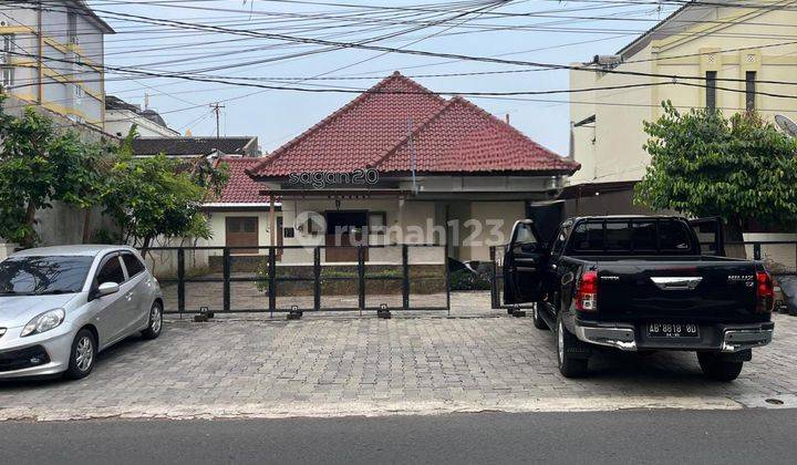 Rumah Dalam Kota Yogyakarta Sagan Terban 1