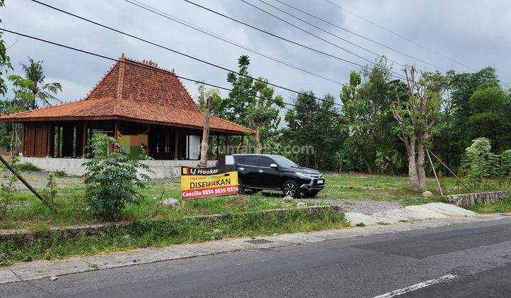 Tanah tepi Jl Raya Selomartani strategis, cocok untuk kuliner konsep tradisional 1