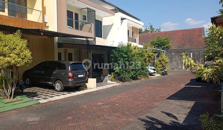 Rumah minimalis 2 lantai dalam perumahan elit di Babarsari dekat kampus Atmajaya dan UPN 1