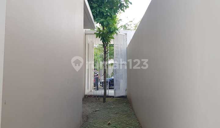 Single-Story House in Perum Citra Grand Mutiara, Comfortable and Serene Atmosphere