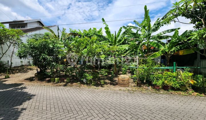 Strategic Plot of Land, Close to UGM Campus and Pakuwon Mall, Suitable for Student Homestay or Boarding House.