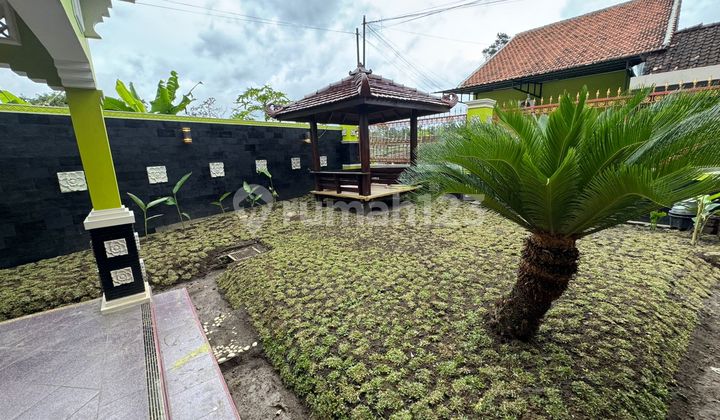 Spacious, Fully Furnished House in Wedomartani Near Model Elementary School and Maguwoharjo Stadium 2