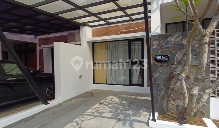 Rumah Cantik Minimalis Dalam Perumahan Dekat Stadion Maguwoharjo, Lingkungan Nyaman Dan Tenang