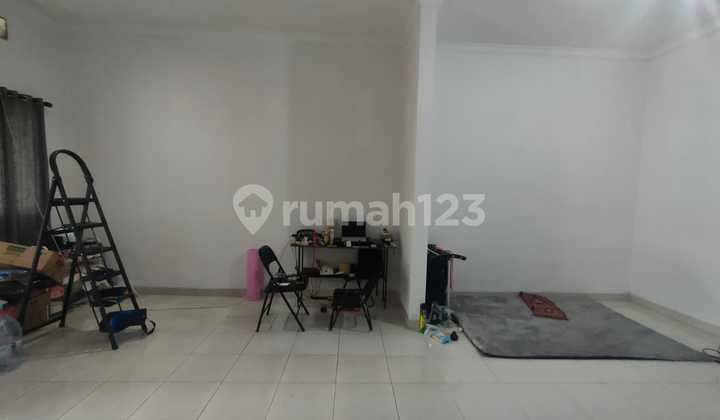 Rumah View Taman Dalam Perumahan di Jaticempaka Pondok Gede Bekasi 2