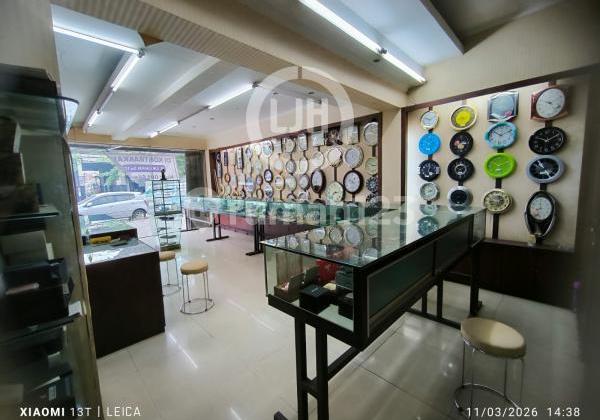 Ready-to-use shophouse on Jalan Mt Haryono 2