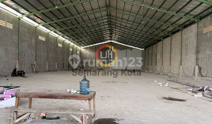 Warehouse in Candi Industrial Area 1