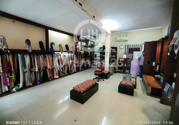 Ready-to-use shophouse on Jalan Mt Haryono 1