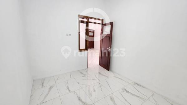 Ready-to-Occupy House on Kenconowungu Street