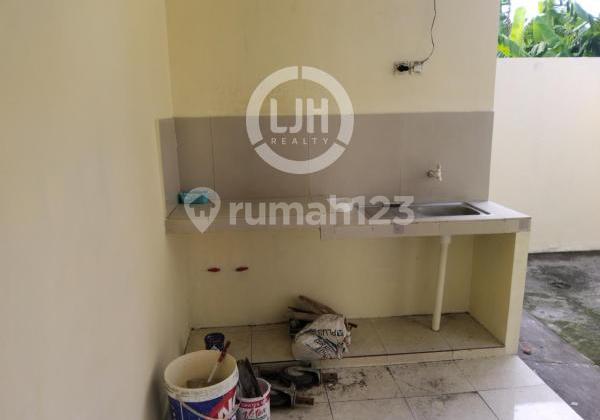 Rumah siap huni di Plamongansari 2