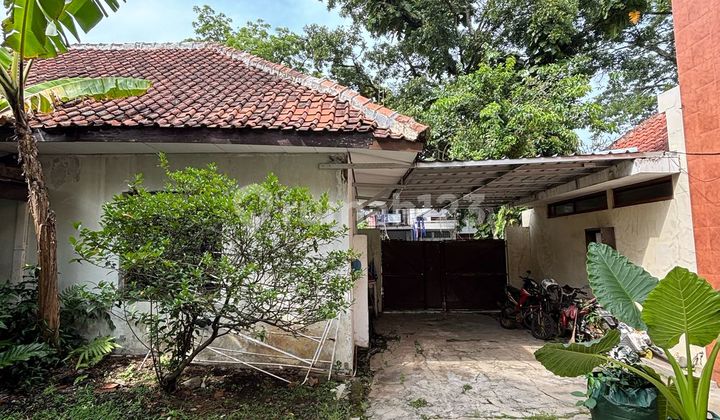 For Sale: Central Bandung City House, Gatot Subroto Wing 2