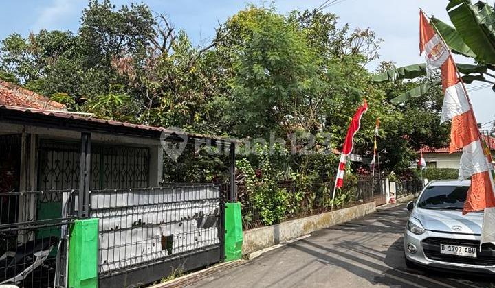 For Sale: House in Arcamanik Complex, Bandung City, Strategic Location For Sale: House in Arcamanik Complex, Bandung City, Strategic Location