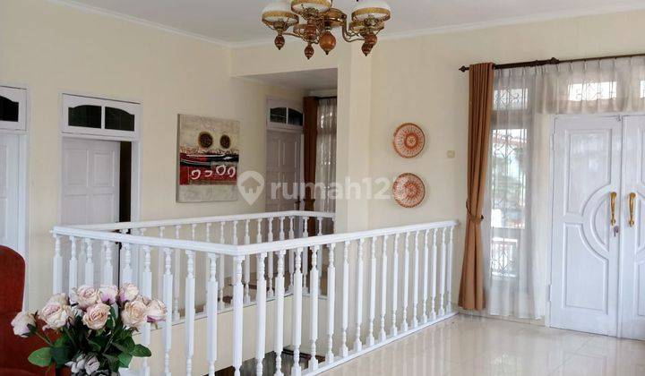 Rumah villa di kota Sumedang Jawa barat 6
