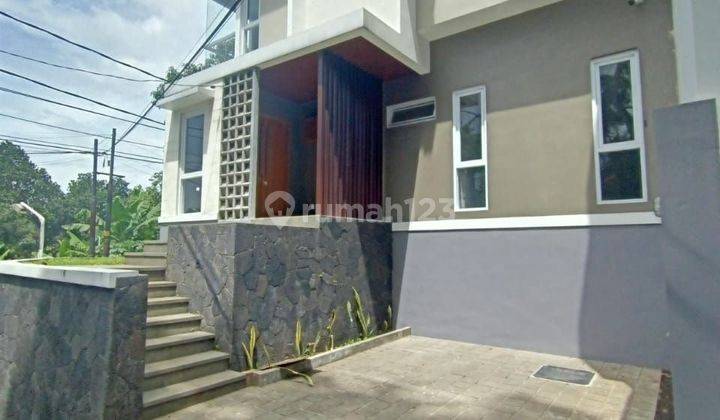 RUMAH MINIMALIS MODERN DI CIGADUNG DAGO BANDUNG KOTA 1