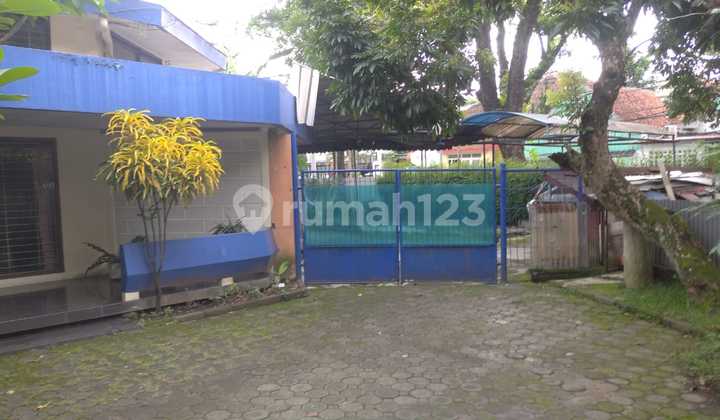 For Sale House with Bonus Wing Building Burangrang Gatsu