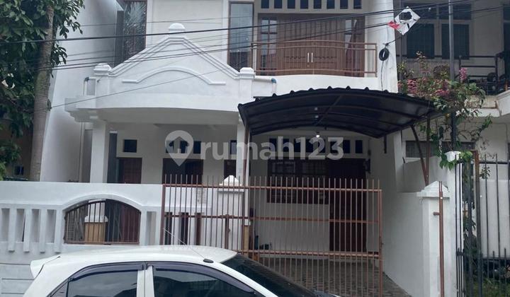 Rumah Cantikk !! Komplek Cigadung Bandung Utara 1