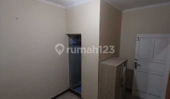 Selling Active Boarding House in the Center of Bandung City with Two-Car Road Access 2