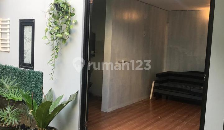Rumah minimalis asri di pondok hijau, bandung utara Rumah minimalis asri di pondok hijau, bandung utara