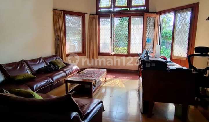 Rumah Belanda Terawat di Brantas, Sayap Riau - Bandung