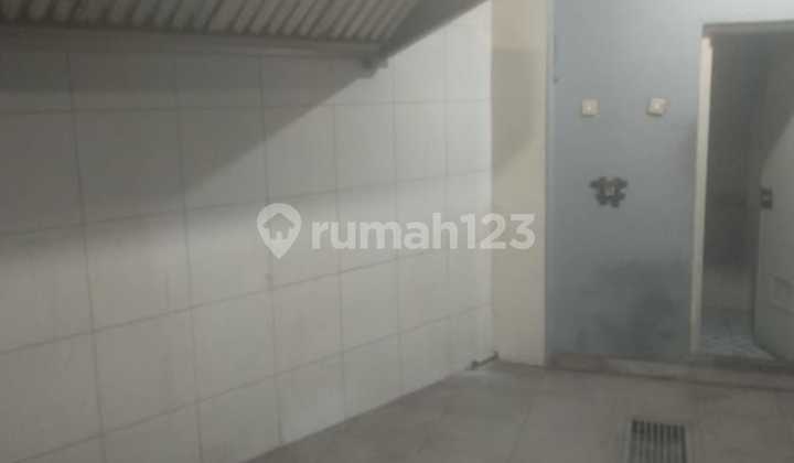 Strategic Shop House in Front of Gasmin Antapani Field 2