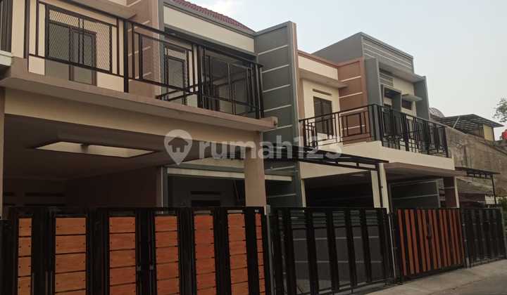 Rumah baru minimalis di suryalaya, buah batu - bandung Rumah baru minimalis di suryalaya, buah batu - bandung