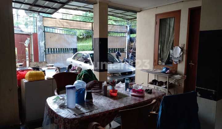 Rumah Luas Asri di Jalan Utama Pondok Hijau, bandung 2
