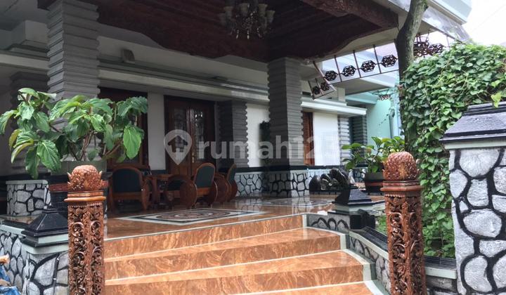 Rumah Mewah Lokasi Elit di Geusan Ulun, Dago - Bandung 2
