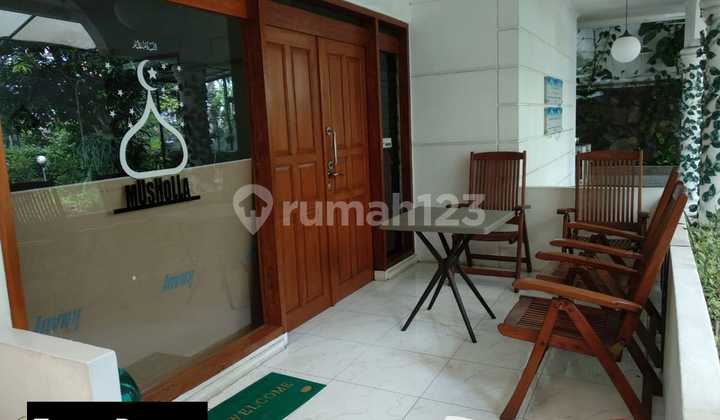 Strategic Affordable House on Dago Main Road Bandung Strategic Affordable House on Dago Main Road Bandung