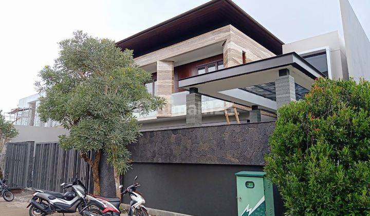 Rumah mewah modern di setra duta bandung 1