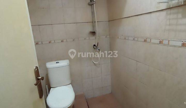 Rumah di Jl. Camar Bintaro Sektor 3 dekat ke Bintaro Plaza 2