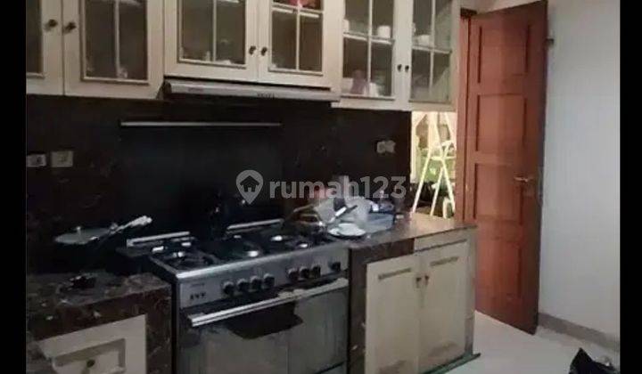 Rumah Bagus di Jl. Cendrawasih dekat UPJ 2