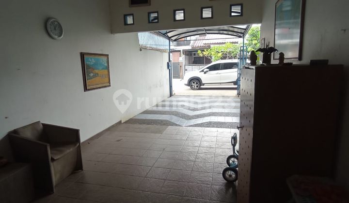 Nice house near Bintaro Sector 7. 2