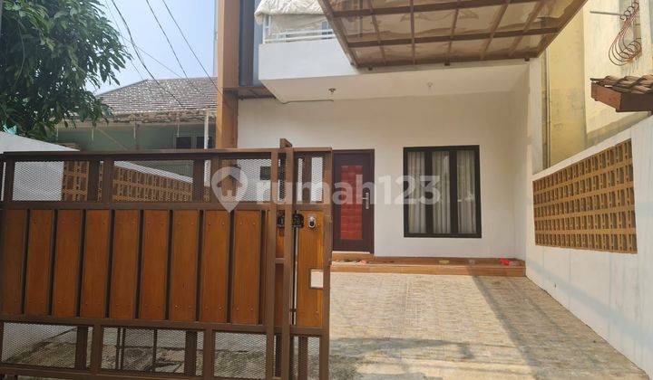 Rumah Bagus Furnished dalam perumahan yang tidak banjir Rumah Bagus Furnished dalam perumahan yang tidak banjir