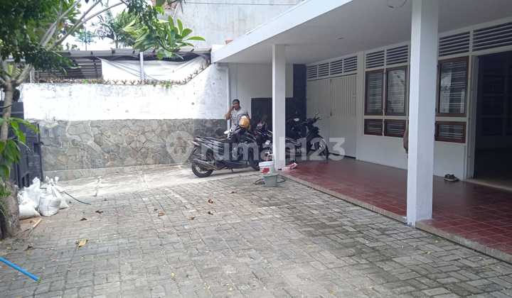 Nice House for Rent Near SCBD