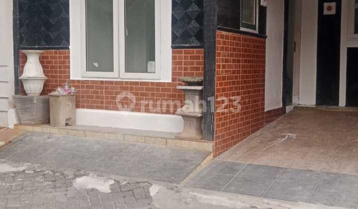 Rumah Bagus Dekat Kestasiun Kerata Sudimara Jombang 2