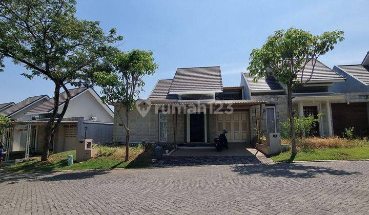 Jual Rumah Hm, Di Citragrand Lokasi Di Cluster Terbaik, Ada View Di Lt2 , Sudah Perluasan , Kualitas Bangunan Bagus, Lantai 2 Luas Untuk Santai Dan Barberque  2