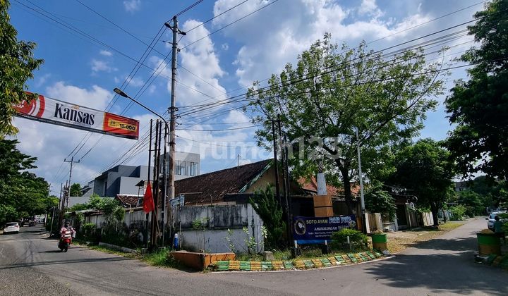 Lt.415 Lebar 28meter! Lokasi&bentuk Tanah Sgt Bagus! Hook!!lebar 28 Meter Yg Hadap Jalan Raya Bisa Buat 6 Atau 7 Ruko!!! Tanah Hm Dgn Bangunan Lama.di Puspowarno Raya Semarang Barat Lokasi Strategis Untuk Dibangun Ruko Bisnis Retail,hotel ,office ,gudang, 1
