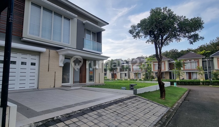 For Rent !! New House !! Bsb City Semarang , Cluster Victoria Valley Dekat Danau Bsb, 2 Lantai , Semi Furnished : Ac ,curtain . Lt.395 Lb.190 Kt.3+1 Km.2+1 1